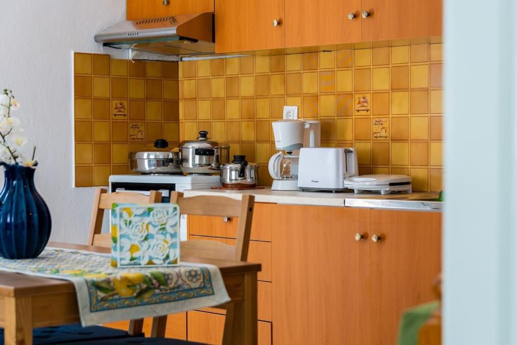 Central Little Home กาลัมปากา ภายนอก รูปภาพ